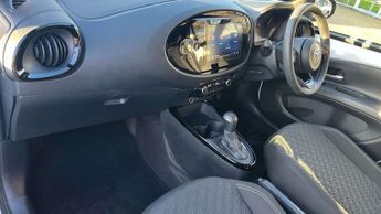 Toyota Aygo X 1.0 VVT-i Edge 5dr Auto