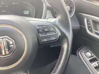 MG HS 1.5 T-GDI Excite 5dr DCT