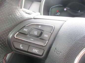 MG HS 1.5 T-GDI Exclusive 5dr DCT