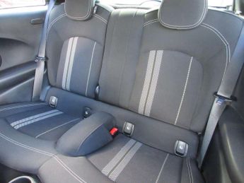 MINI Hatchback 2.0 Cooper S Sport Premium 3dr Auto