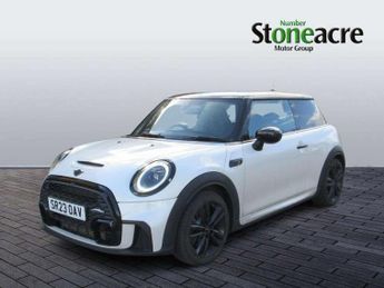 MINI Hatchback 2.0 Cooper S Sport Premium 3dr Auto