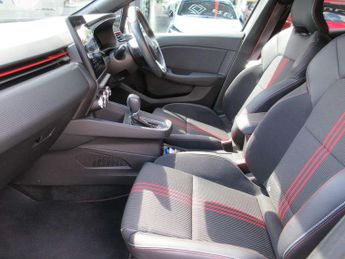 Renault Clio 1.6 E-TECH Hybrid 140 RS Line 5dr Auto