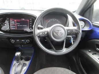 Toyota Aygo X 1.0 VVT-i Edge 5dr Auto