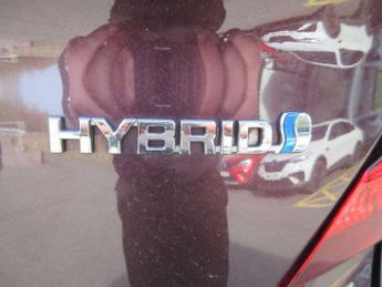 Toyota C-HR 1.8 Hybrid Design 5dr CVT