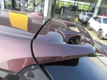 Toyota C-HR 1.8 Hybrid Design 5dr CVT