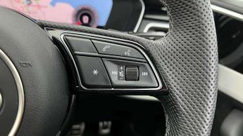 Audi A4 Avant 40 TFSI 204 S Line 5dr S Tronic