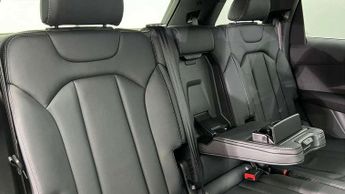 Audi Q7 50 TDI Quattro S Line 5dr Tiptronic