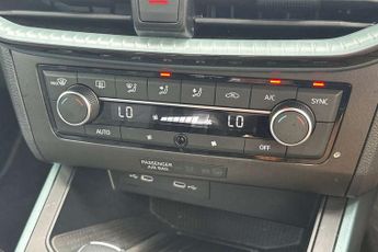 SEAT Arona 1.0 TSI 110 XPERIENCE 5dr DSG