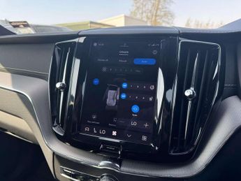 Volvo XC60 2.0 B4D R DESIGN Pro 5dr AWD Geartronic