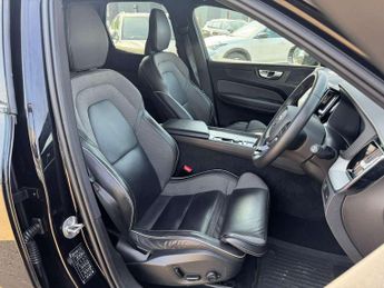 Volvo XC60 2.0 B4D R DESIGN Pro 5dr AWD Geartronic
