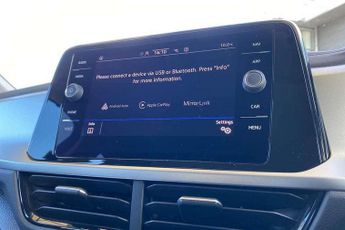 Volkswagen T-Roc 1.5 TSI Life 5dr DSG