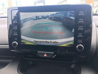 Toyota Yaris 1.5 Hybrid Design 5dr CVT