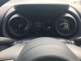 Toyota Yaris 1.5 Hybrid Design 5dr CVT