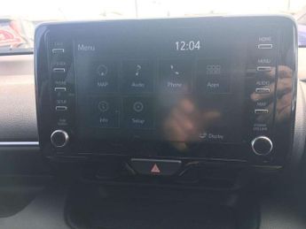Toyota Yaris 1.5 Hybrid Design 5dr CVT