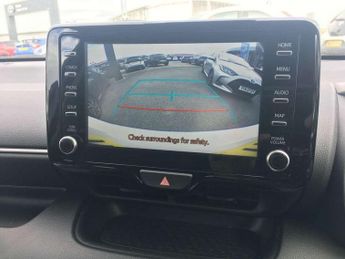 Toyota Yaris 1.5 Hybrid Design 5dr CVT