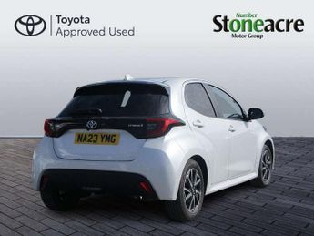 Toyota Yaris 1.5 Hybrid Design 5dr CVT