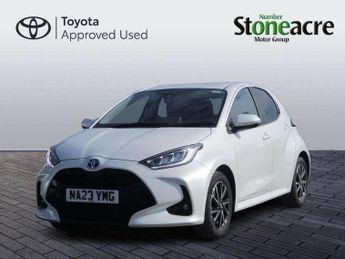 Toyota Yaris 1.5 Hybrid Design 5dr CVT