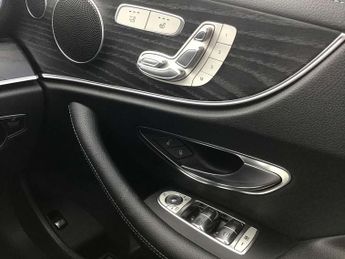 Mercedes-Benz E-Class Cabriolet E220d 4Matic AMG Line 2dr 9G-Tronic