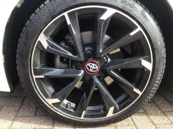 Toyota Corolla 2.0 VVT-i Hybrid GR Sport 5dr CVT