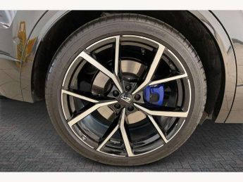 Volkswagen Touareg 3.0 V6 TSI eHybrid 4Motion R 5dr Tip Auto