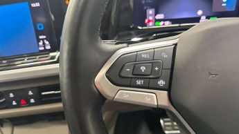 Volkswagen Multivan 1.4 TSI eHybrid Style 5dr LWB DSG