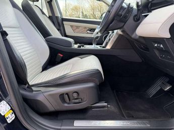 Land Rover Discovery Sport 1.5 P300e R-Dynamic SE 5dr Auto [5 Seat]