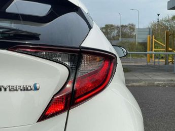 Toyota C-HR 1.8 Hybrid Design 5dr CVT