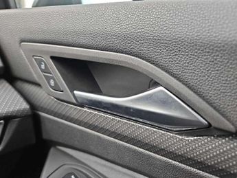 Volkswagen Golf 1.5 eTSI 150 R-Line 5dr DSG