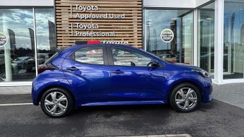 Toyota Yaris 1.5 Hybrid Icon 5dr CVT