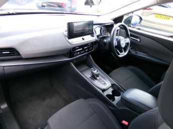 Nissan Qashqai 1.3 DiG-T MH 158 Acenta Premium 5dr Xtronic