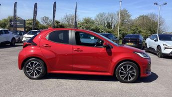 Toyota Yaris 1.5 Hybrid Design 5dr CVT