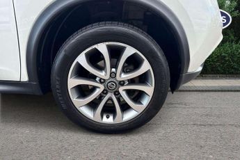 Nissan Juke 1.6 Tekna 5dr Xtronic [Bose]