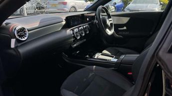 Mercedes-Benz CLA Shooting Brake CLA 200 AMG Line Premium 5dr Tip Auto