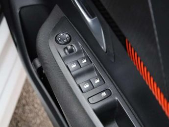 Peugeot 208 1.2 PureTech 100 Active Premium 5dr EAT8