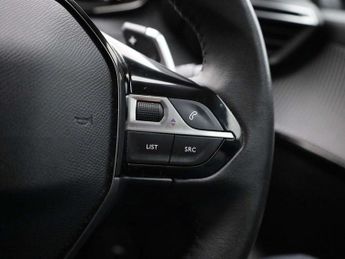 Peugeot 208 1.2 PureTech 100 Active Premium 5dr EAT8