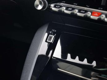 Peugeot 208 1.2 PureTech 130 GT 5dr EAT8