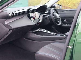 Peugeot 308 1.2 PureTech Allure Premium 5dr EAT8