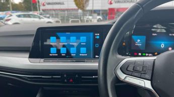 Volkswagen Golf 2.0 TDI Life 5dr DSG