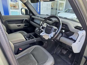 Land Rover Defender 2.0 D240 S 110 5dr Auto