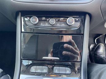 Vauxhall Grandland 1.5 Turbo D Ultimate 5dr Auto