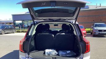 Volvo XC90 2.0 T8 PHEV Ultra Dark 5dr AWD Geartronic