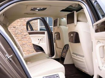 Bentley Flying Spur 6.0 W12 Mulliner Driving Spec 4dr Auto