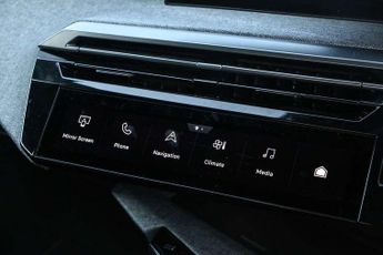 Peugeot 3008 1.2 Hybrid 136 GT 5dr e-DSC6