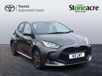 Toyota Yaris 1.5 Hybrid Design 5dr CVT