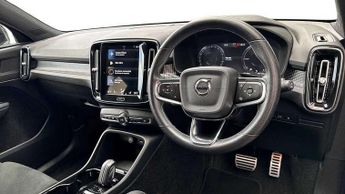 Volvo XC40 Recharge 1.5 T5 Recharge PHEV R DESIGN Pro 5dr Auto