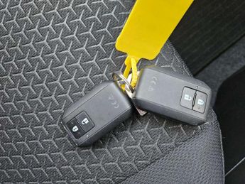 Suzuki Swift 1.2 Dualjet 83 12V Hybrid SZ5 5dr Auto