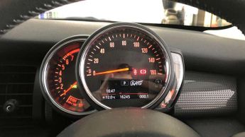 MINI Hatchback 5dr 1.5 Cooper II 5dr Auto