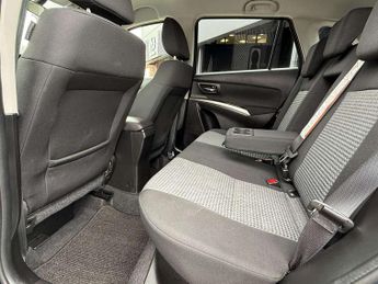 Suzuki S-Cross 1.5 Hybrid Motion 5dr AGS