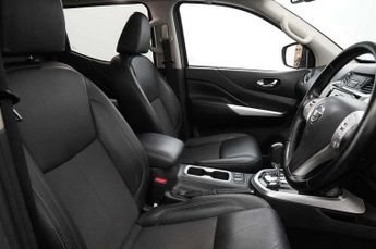 Nissan Navara Double Cab Pick Up N-Guard 2.3dCi 190 TT 4WD Auto