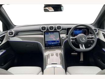 Mercedes-Benz GLC GLC 300 4Matic AMG Line 5dr 9G-Tronic